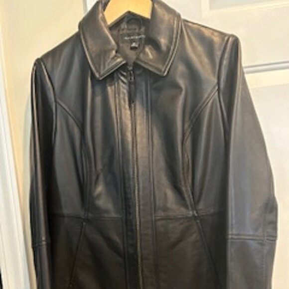 Women's Leather Jacket Black Brand: Investments Med. Shell: Genuine Lamb Leather - Picture 1 of 6